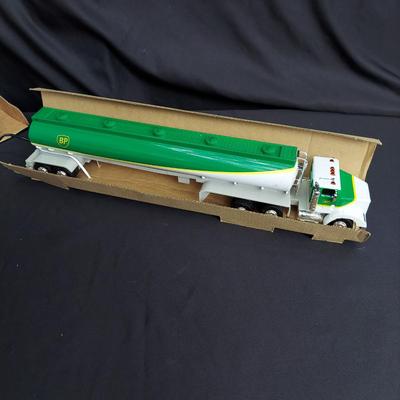 Diecast Collectable Semi Trucks (OB4-BBL)