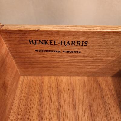Henkel Harris Cherry Side Table Nightstand 4 Drawers 26x16x30