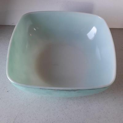 Pyrex > EARLY AMERICAN Gold on Brown Handled Casserole with lid and Pyrex Turquoise Chip Square Bowl