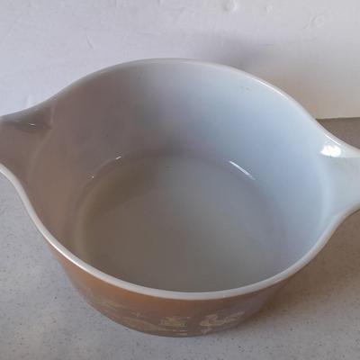 Pyrex > EARLY AMERICAN Gold on Brown Handled Casserole with lid and Pyrex Turquoise Chip Square Bowl