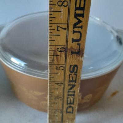 Pyrex > EARLY AMERICAN Gold on Brown Handled Casserole with lid and Pyrex Turquoise Chip Square Bowl