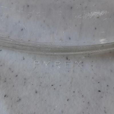 Pyrex > EARLY AMERICAN Gold on Brown Handled Casserole with lid and Pyrex Turquoise Chip Square Bowl