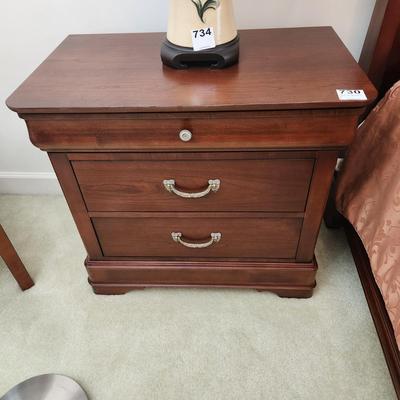 Drexel Heritage 3 Drawer Side Night Table 30x18x27H