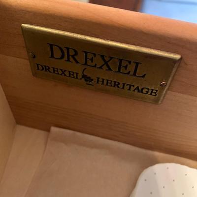 Like New Drexel Heritage Large Chest of Drawers 71x20x41H
