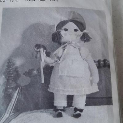 Two vintage Bucilla Needlework kits > opened but appear complete