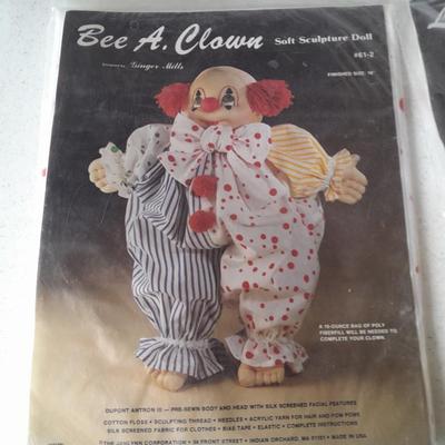 Two Ginger Mills craft kits Bee a clown and Love a clown