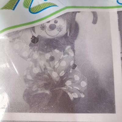 Bucilla Vintage needlecraft kit "Charlie Clown"