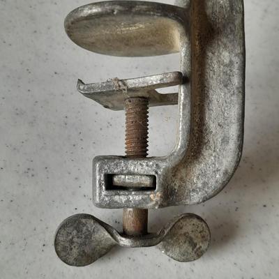 Vintage Pollman No. 3 Cherry Stoner Cherry pitter hand crank table vise mount