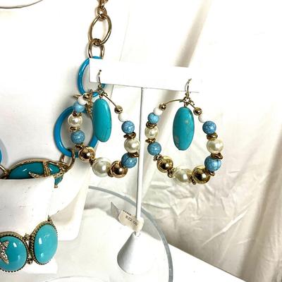 200 Bright Pashmina with Starfish Turquoise Jewelry Set