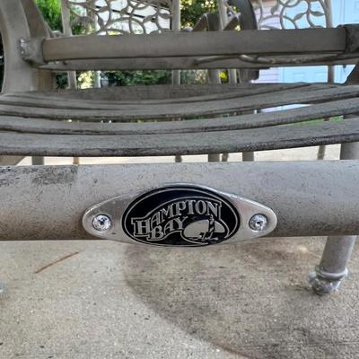 HAMPTON BAY Outdoor Table & 6 Chairs