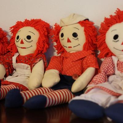 (4) Large Raggedy Ann & Andy Dolls
