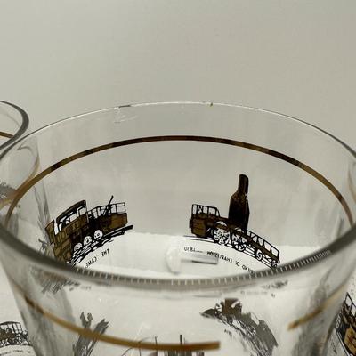 Set of (4) Vintage Collectors Glasses of Trains (See Description)