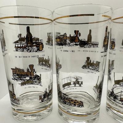 Set of (4) Vintage Collectors Glasses of Trains (See Description)