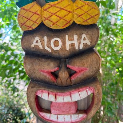 Four Wooden Hawaii Decor (4) total