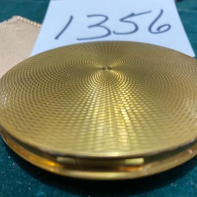 Vintage Queen Elizabeth Compact