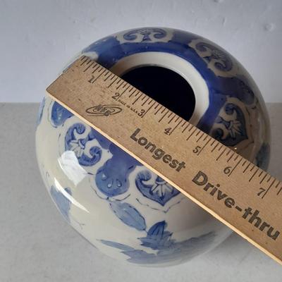 Large, 12" lidded Ginger jar