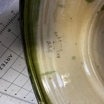 LEEDS Art Green & Black  Toned Pottery No. 362 ANTIQUE Pedestal 