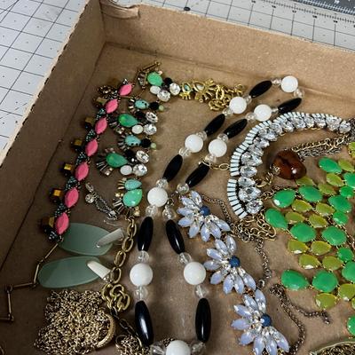 Tray of Vintage Necklaces, Plus