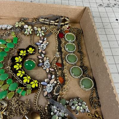 Tray of Vintage Necklaces, Plus