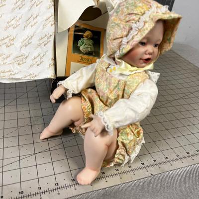 Ashton Drake Galleries, "Yolanda" Baby Doll