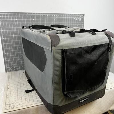 PET CARRIER, Medium Large Dog Crate