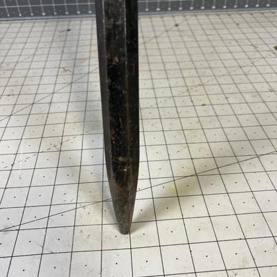 Heavy Duty Pry Bar 