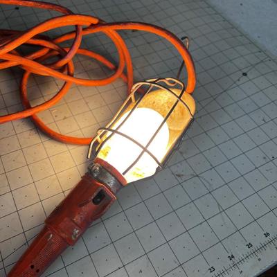 Drop light