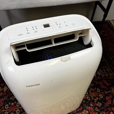 Toshiba Air Condition Unit For the Floor
