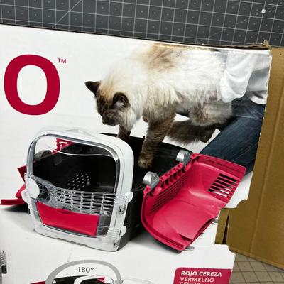 Cabrio CAT Carrier, New in the Box, Pink & Grey