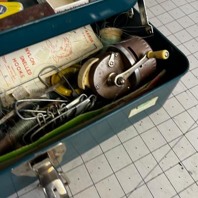Vintage Metal Tackle  Box with Tackle and Reel 