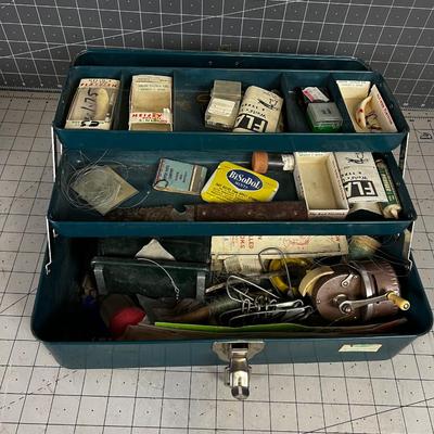 Vintage Metal Tackle  Box with Tackle and Reel 