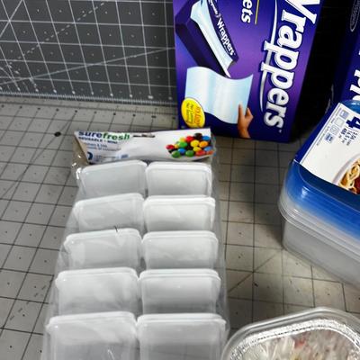 Lot of NEW Kitchen Stuff: Foil, Plastic Containers, etc.