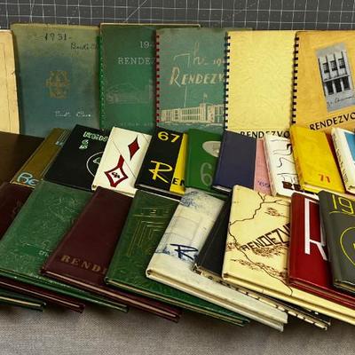 Lincoln High School Yearbook Green River Rendezvous 1940 to 1974 Inclusive
