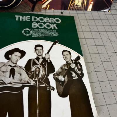 Guitar DOBRO Guitar instruction books and CD's