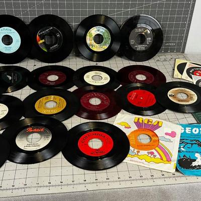 Collection of 45 Records: Western, Rock, Comedy etc.