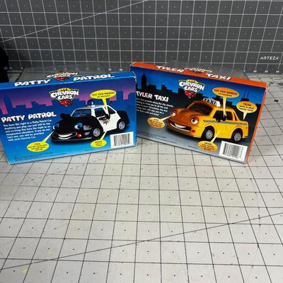 2 Chevron Cars NIB 