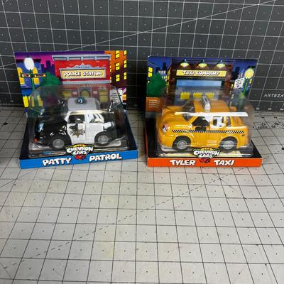 2 Chevron Cars NIB 