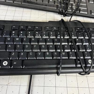 2 Windows Keyboards