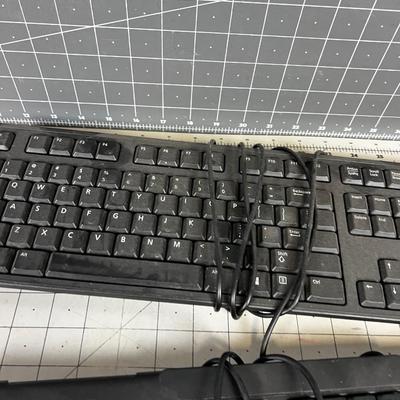 2 Windows Keyboards