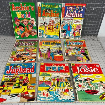(9) ARCHIE Comics