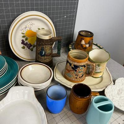 All Sorts of Mugs, Plates, Plaques Etc. VINTAGE and well who knows? 