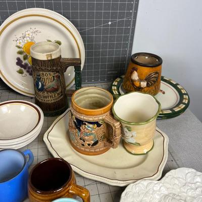 All Sorts of Mugs, Plates, Plaques Etc. VINTAGE and well who knows? 