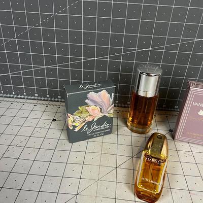 Vintage Perfumes: Vanderbilt, Escape, Beautiful 