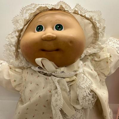 Cabbage Patch Kids Doll W/ Birth Certificate