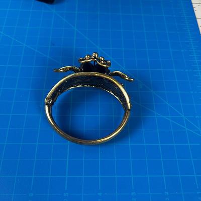 LZ Designer Bracelet, Antique Gold Tone, with Faux Jewels 