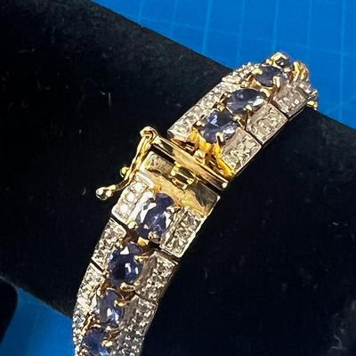 BEAUTIFUL 925 Jeweled Bracelet Blue Toned Cut Stones 