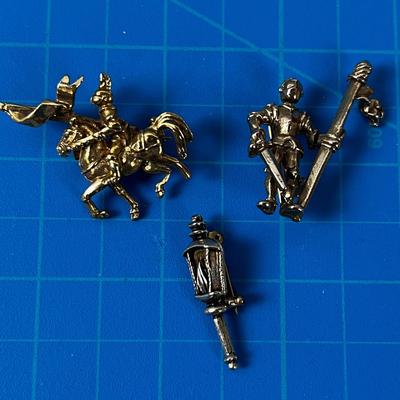 Knight Pins Collection 