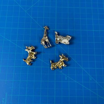 Animal Pins 