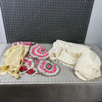 Vintage Doilies, Aprons, Table Cloths
