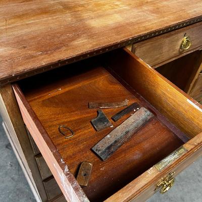 1920's Mahogany Vanity with 3 Mirrors